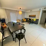 Barak Royal Suites Vip 8A - חמש דקות מהים ומהטיילת